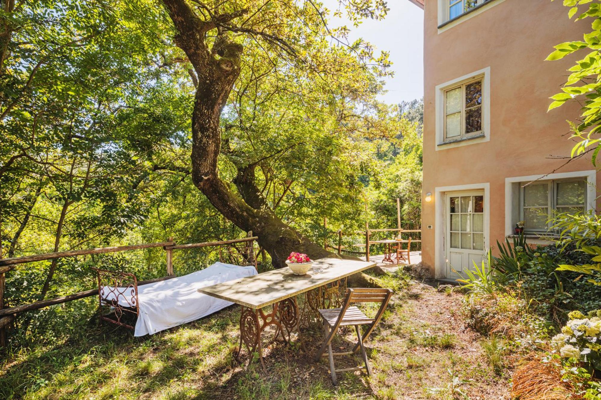 Agriturismo Di Charme E Ristorante Stallato Il Filo Di Paglia Carro Exterior foto